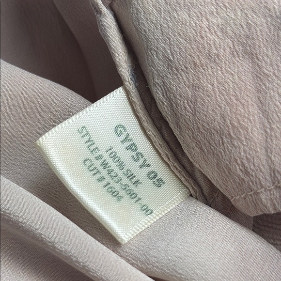 Elegant Gradient Skirt - Picture 9 of 9